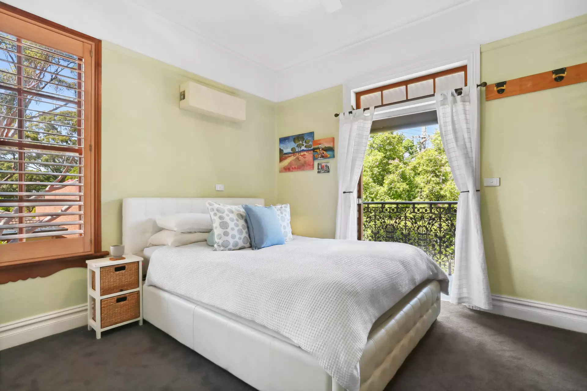 2 Channel Street, Dulwich Hill Sold by Hudson McHugh - image 1