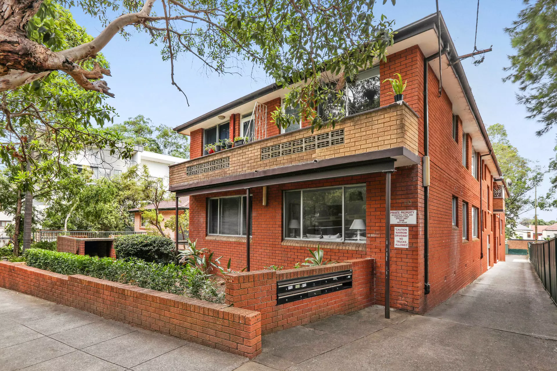 1/110 The Boulevarde, Dulwich Hill Sold by Hudson McHugh - image 1