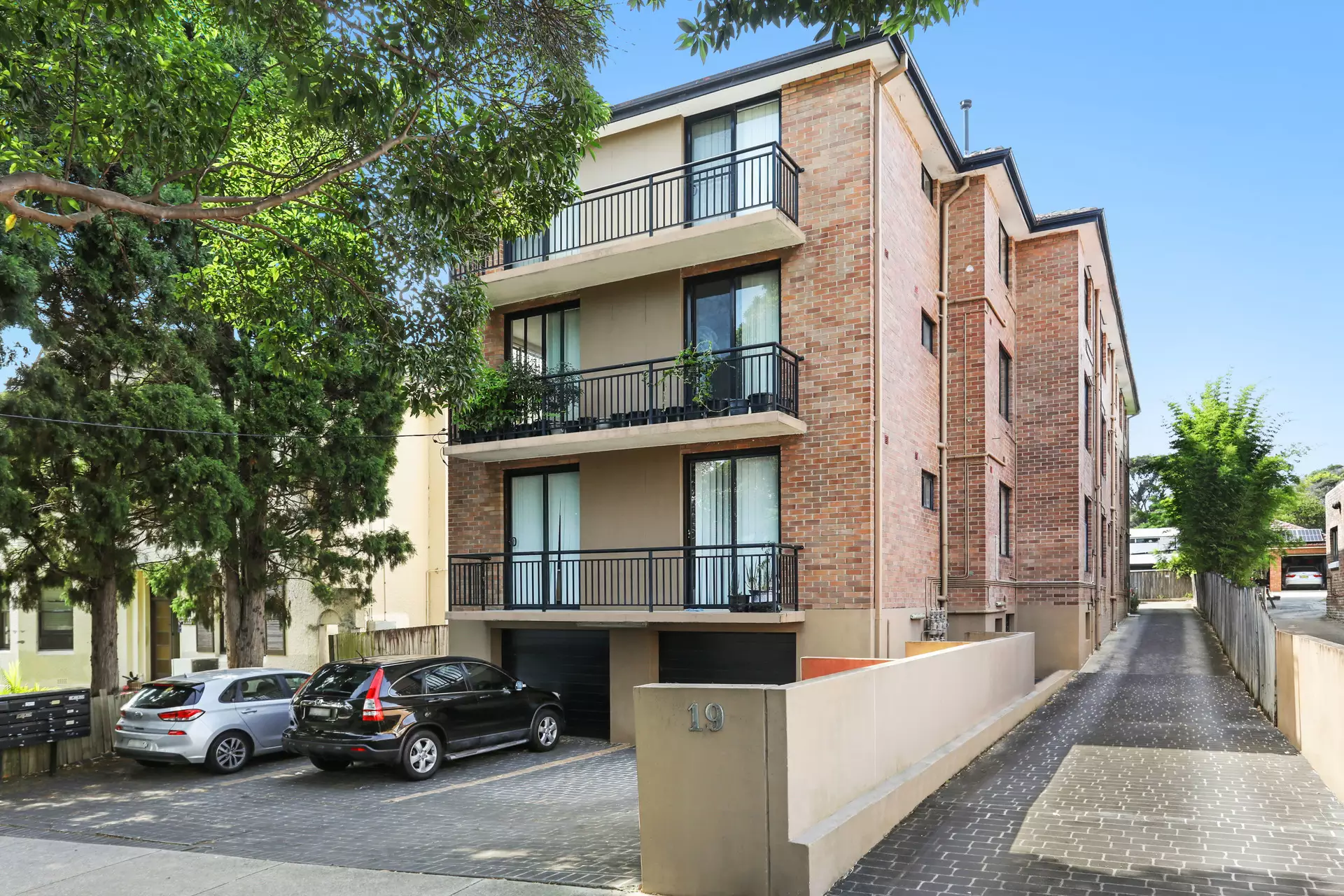 15/19 Sloane Street, Summer Hill Sold by Hudson McHugh - image 1