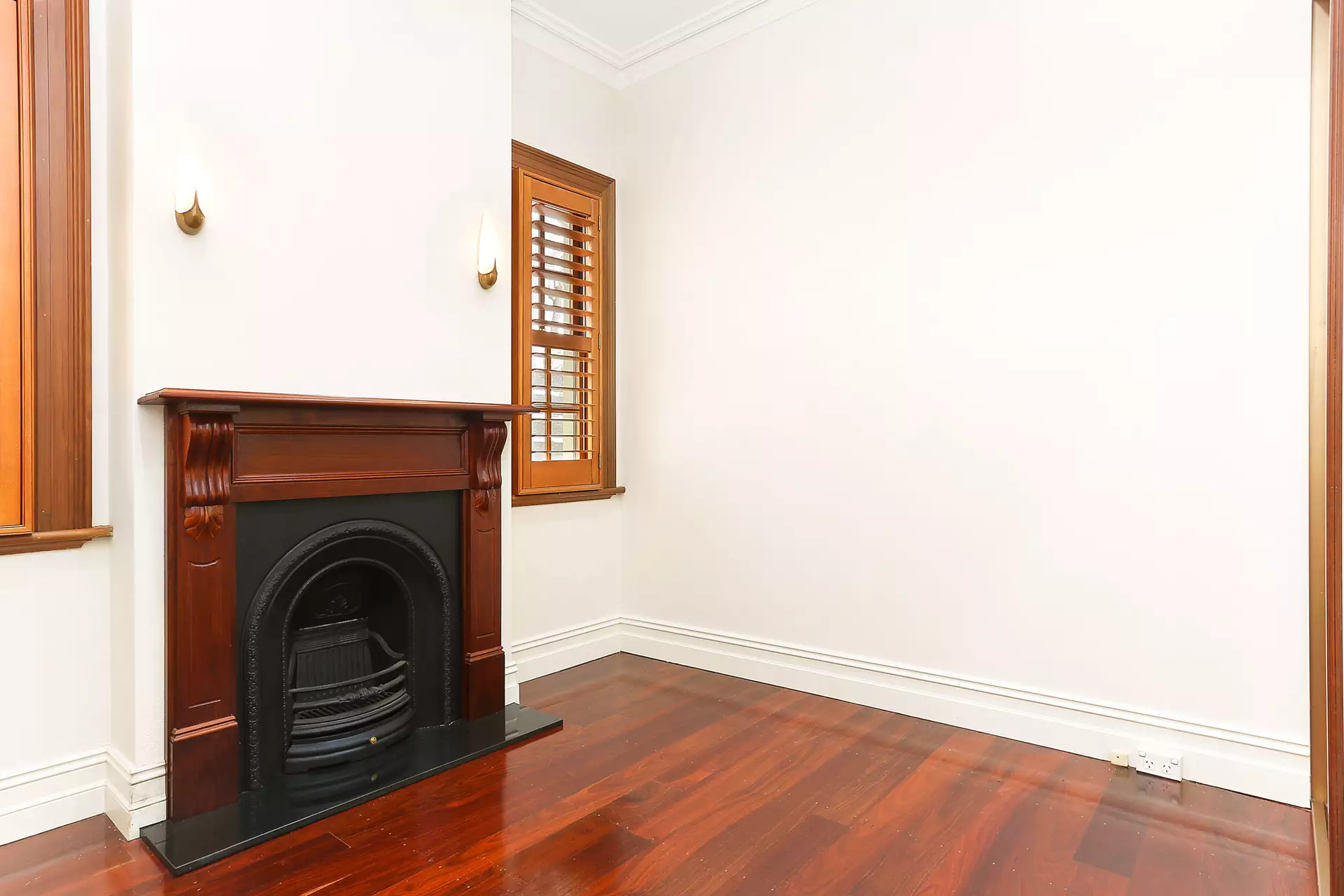 17 Wetherill Street, Leichhardt Leased by Hudson McHugh - image 1
