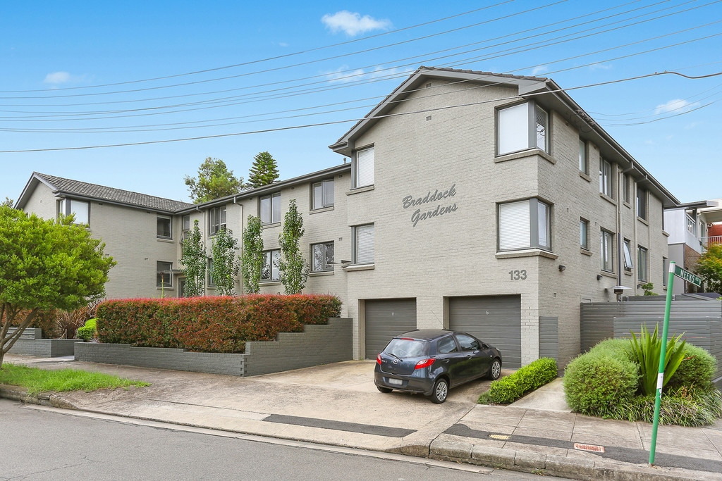 12/133 Meeks Road, Marrickville Leased by Hudson McHugh - image 1