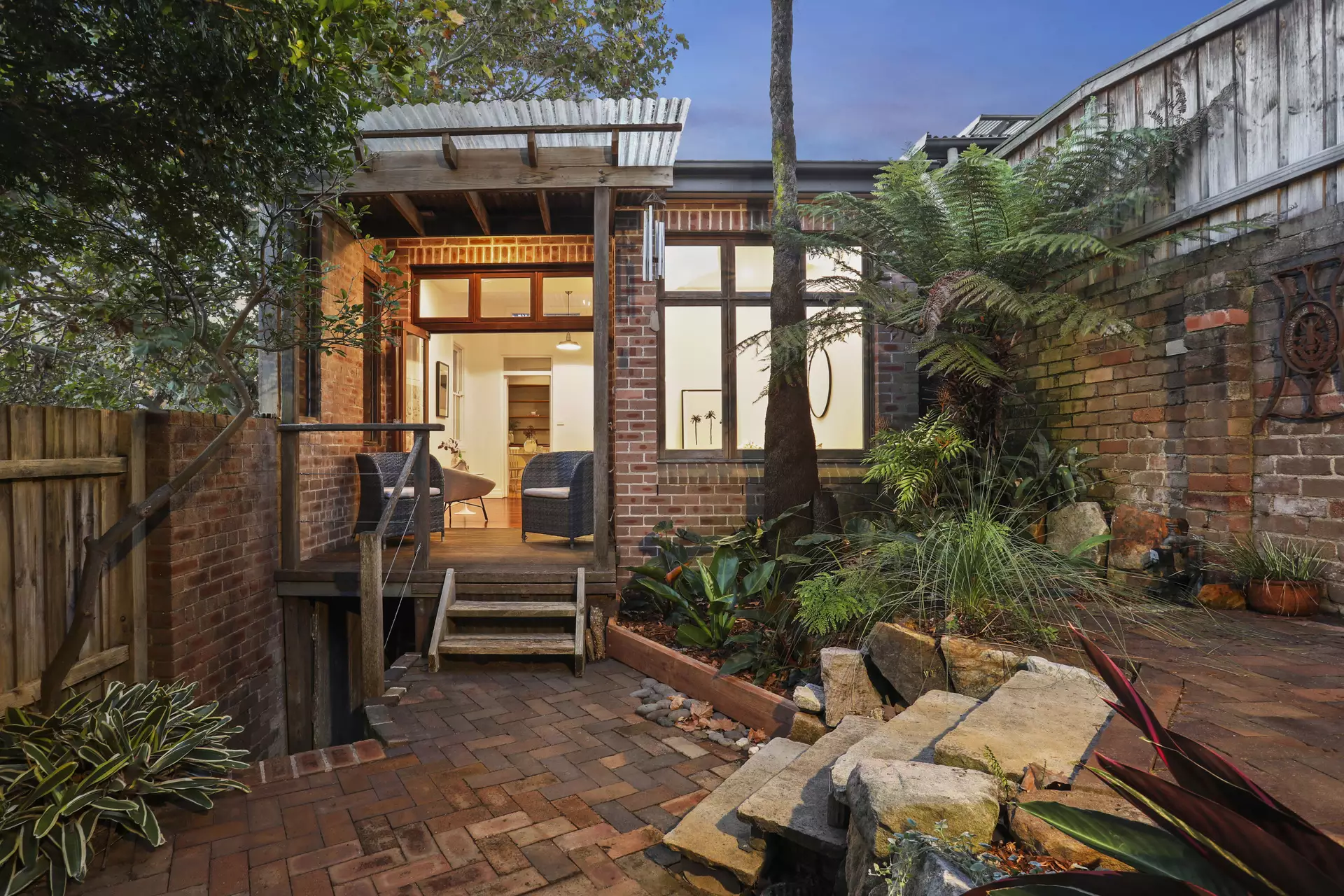 12 Reserve Street, Annandale Auction by Hudson McHugh - image 1