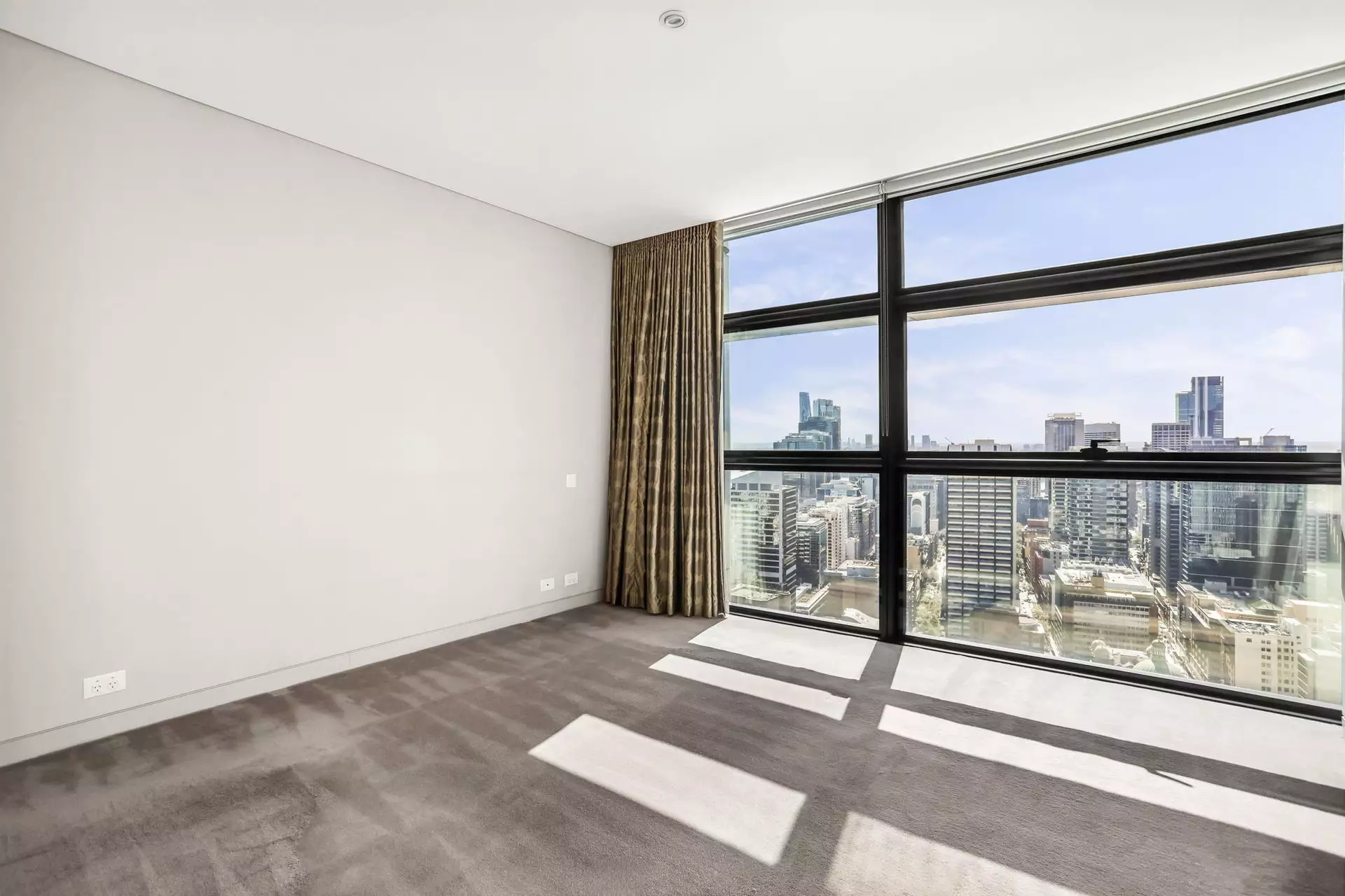 5202/101 Bathurst Street, Sydney Leased by Hudson McHugh - image 1