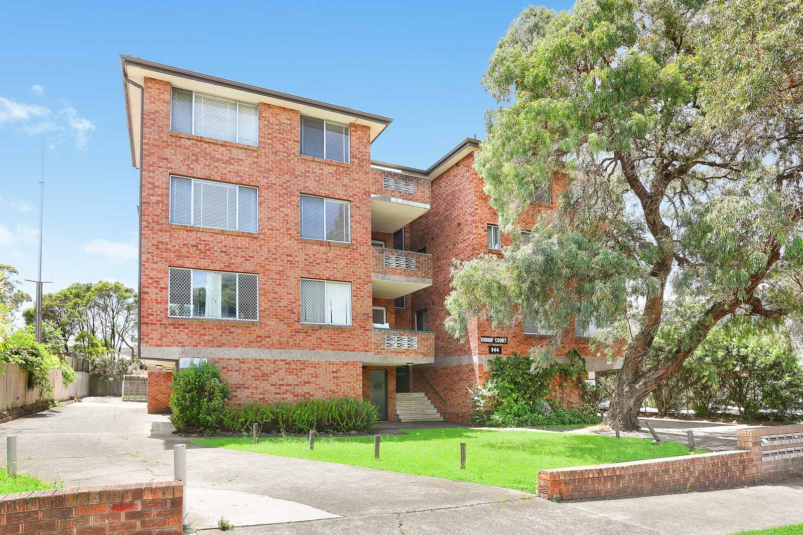 7/344 Edgeware Road, Newtown Sold by Hudson McHugh - image 1