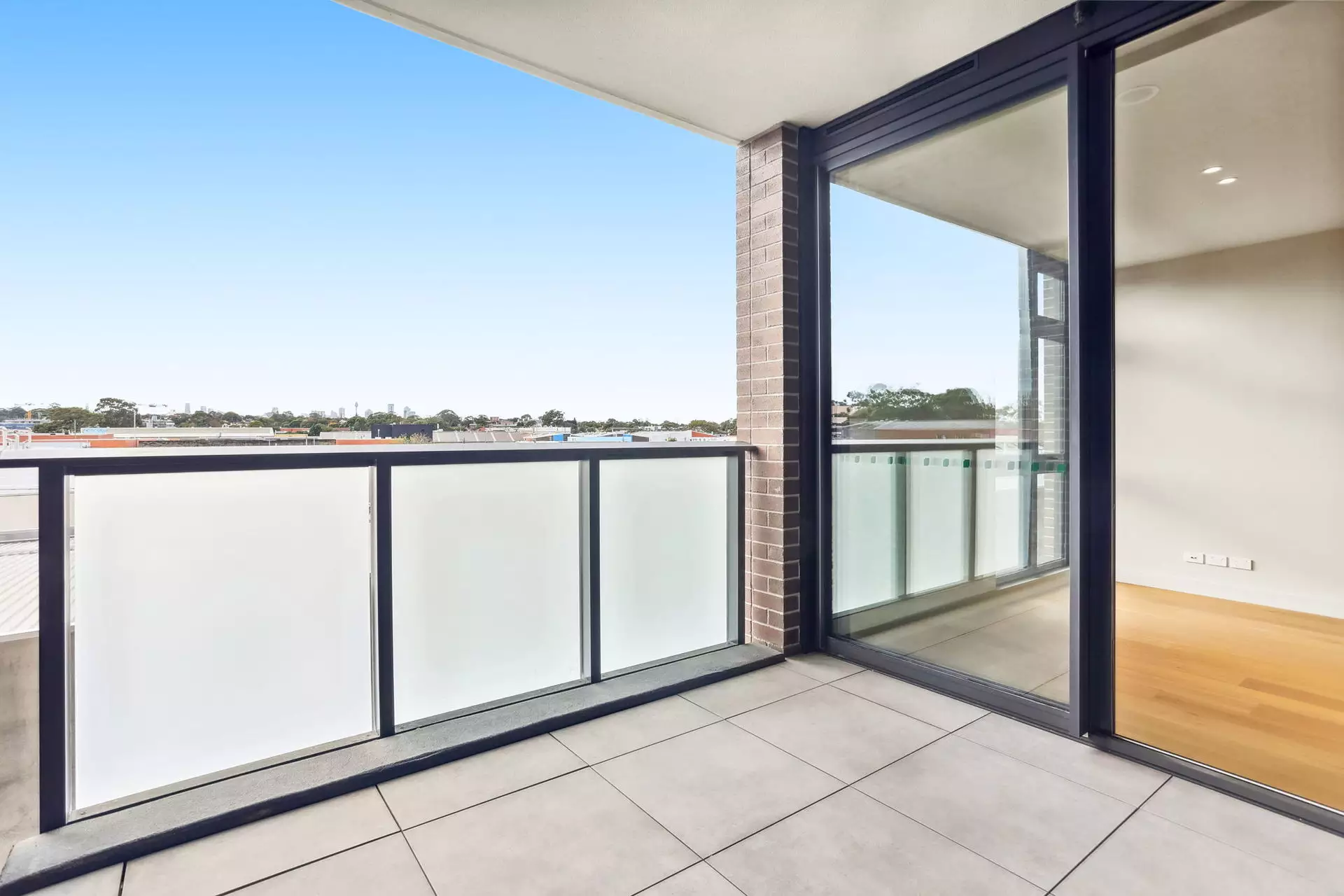 219/186C Victoria Road, Marrickville Leased by Hudson McHugh - image 1