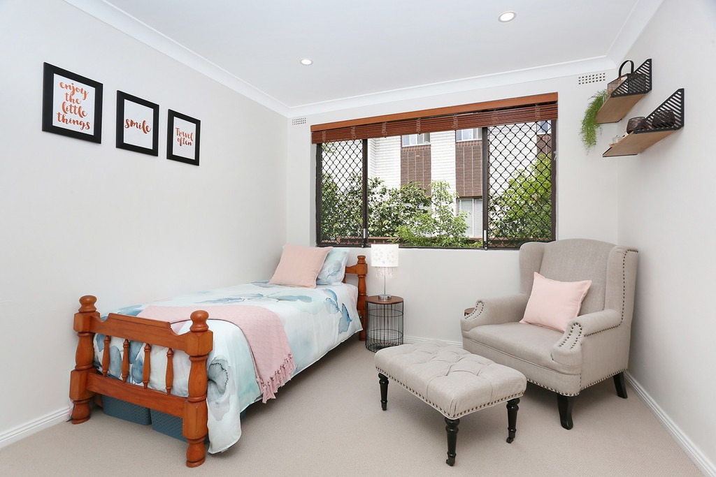 2/3 Shipley Avenue, North Strathfield Sold by Hudson McHugh - image 1