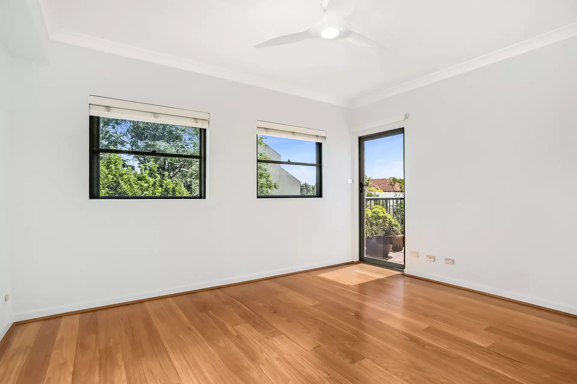 3/69 Allen Street, Leichhardt Leased by Hudson McHugh - image 1