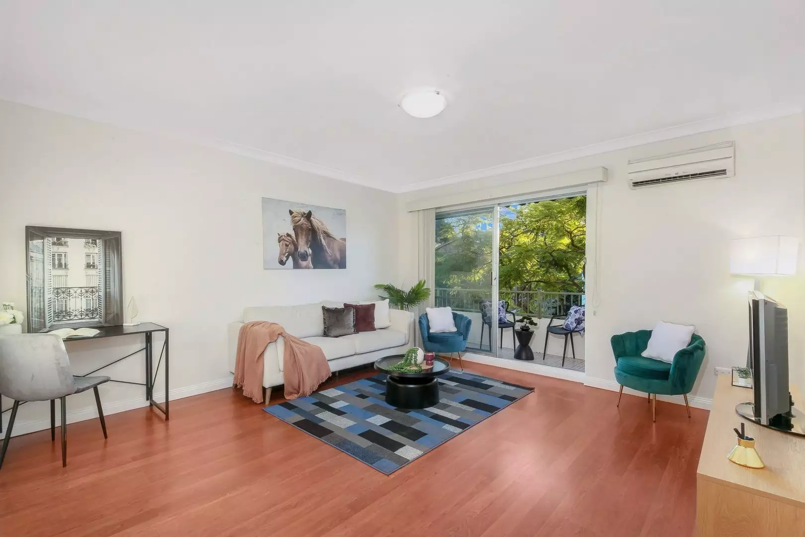 5/10 Elizabeth Street, Parramatta Leased by Hudson McHugh - image 1