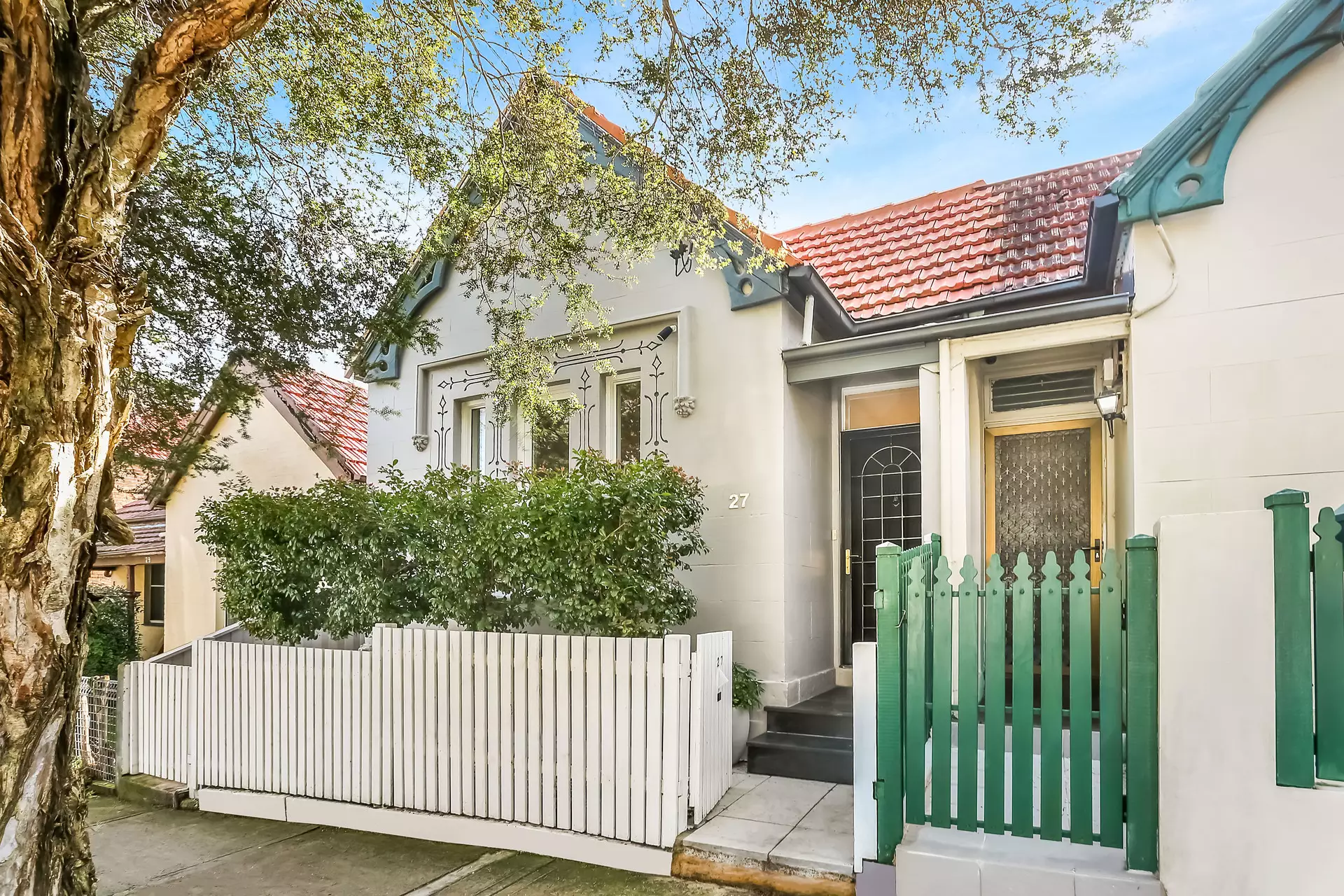 27 Day Street, Leichhardt Sold by Hudson McHugh - image 1