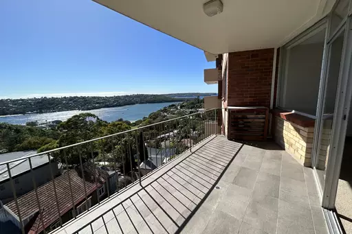 18/5 Parriwi Road, Mosman Leased by Hudson McHugh