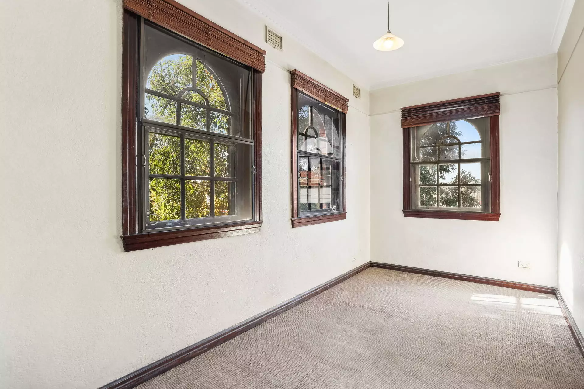 5/58 Sloane Street, Summer Hill Leased by Hudson McHugh - image 1