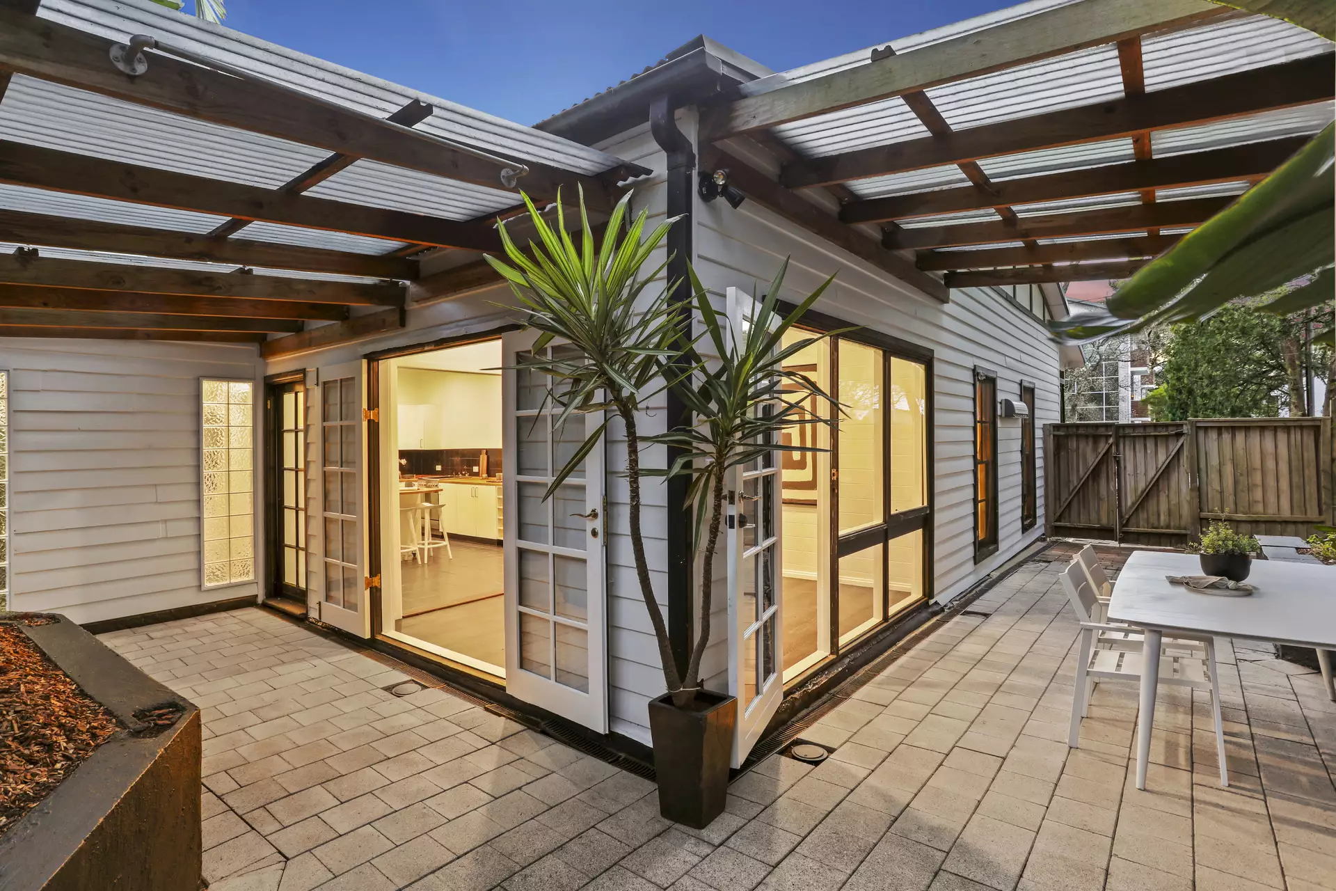 61 Burfitt Street, Leichhardt Sold by Hudson McHugh - image 1