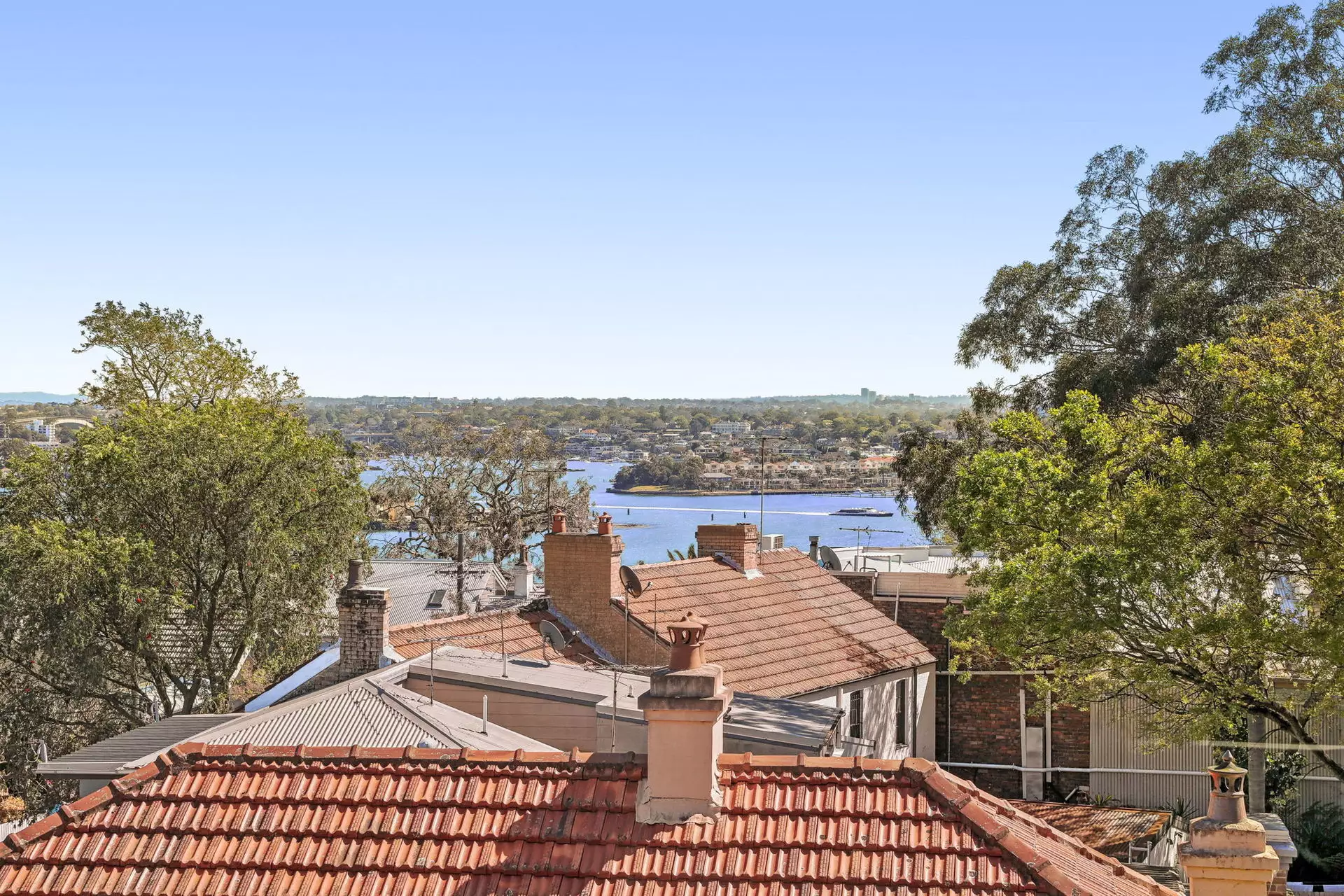 15/7-9 Birchgrove Road, Balmain Leased by Hudson McHugh - image 1