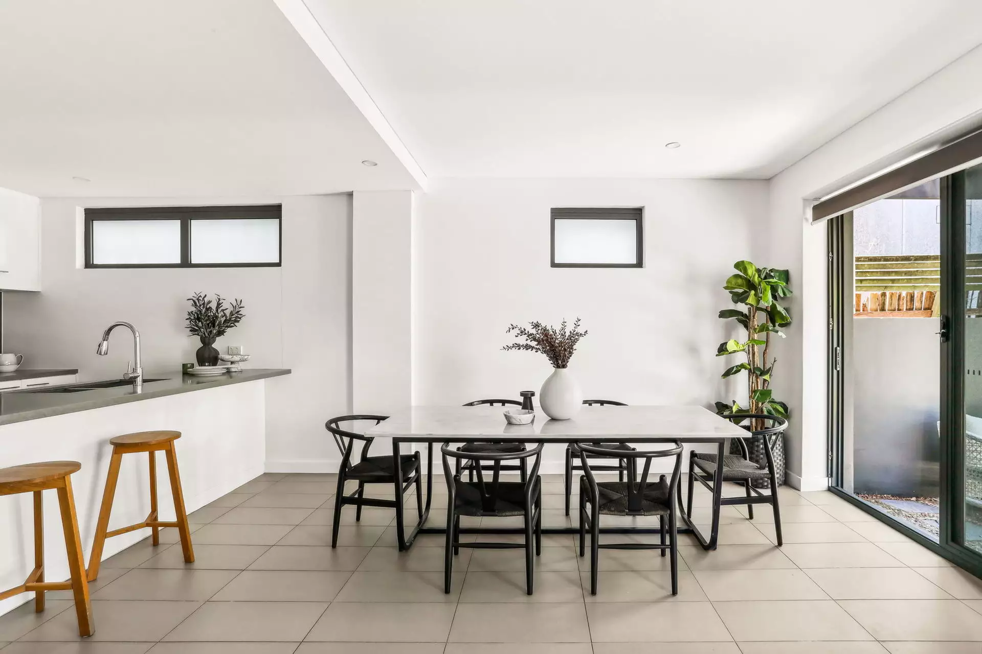 4/19 Beeson Street, Leichhardt Sold by Hudson McHugh - image 1