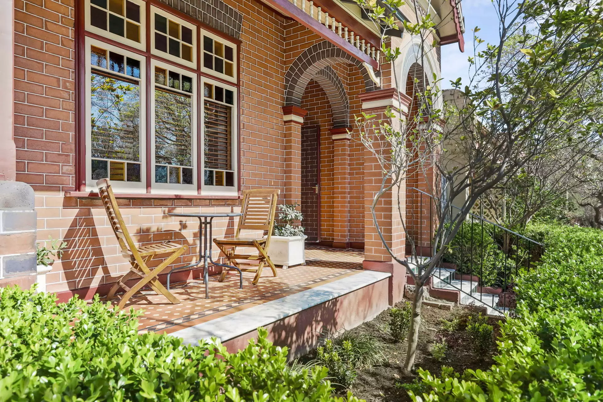 27 Pigott Street, Dulwich Hill Sold by Hudson McHugh - image 1