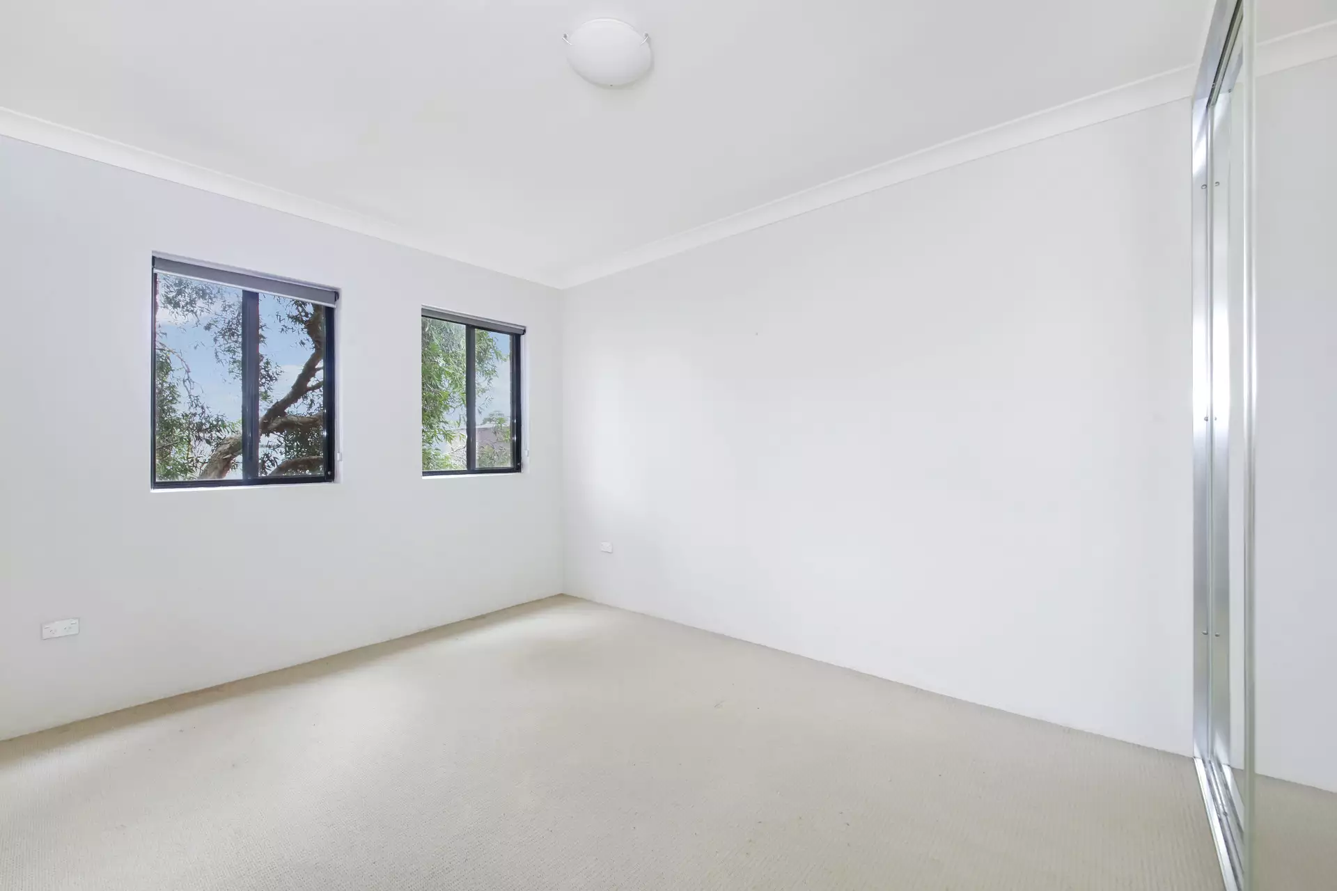 22/50 Carlton Crescent, Summer Hill Leased by Hudson McHugh - image 1