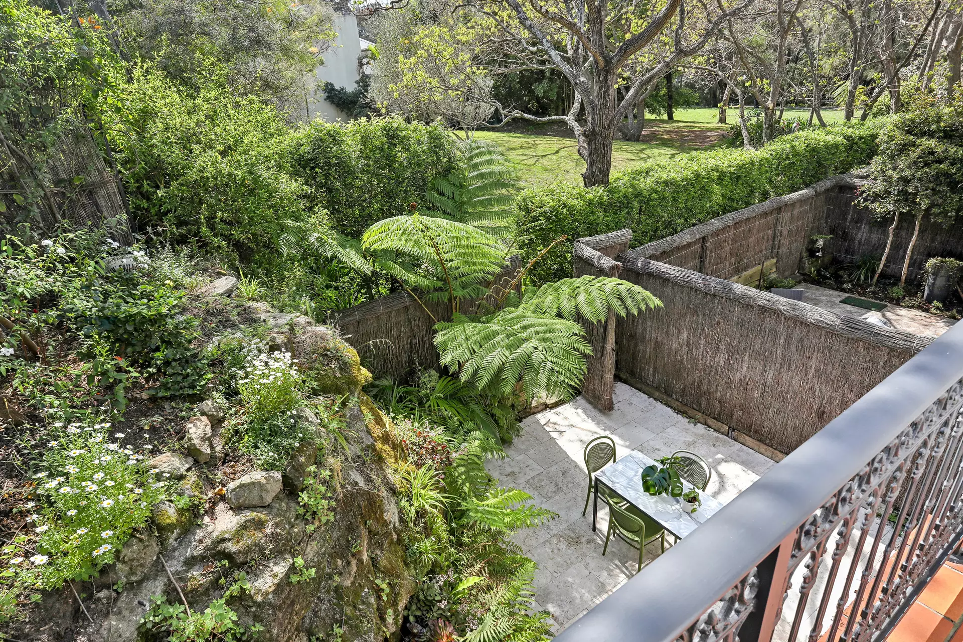 4/51 Piper Street, Lilyfield Sold by Hudson McHugh - image 1