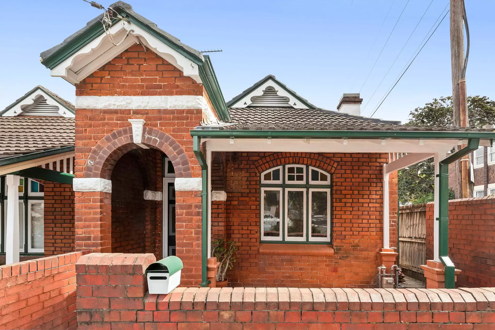 13 Wood Street, Ashfield Auction by Hudson McHugh - image 1