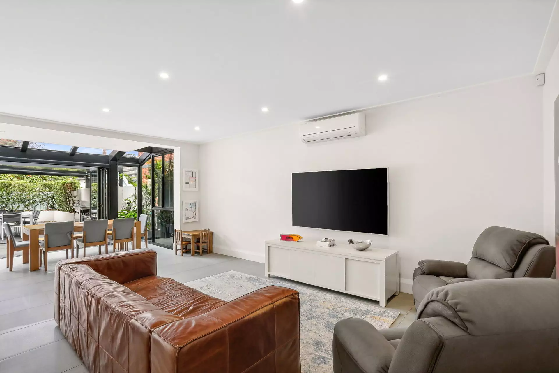 85B Wigram Road, Glebe For Lease by Hudson McHugh - image 1