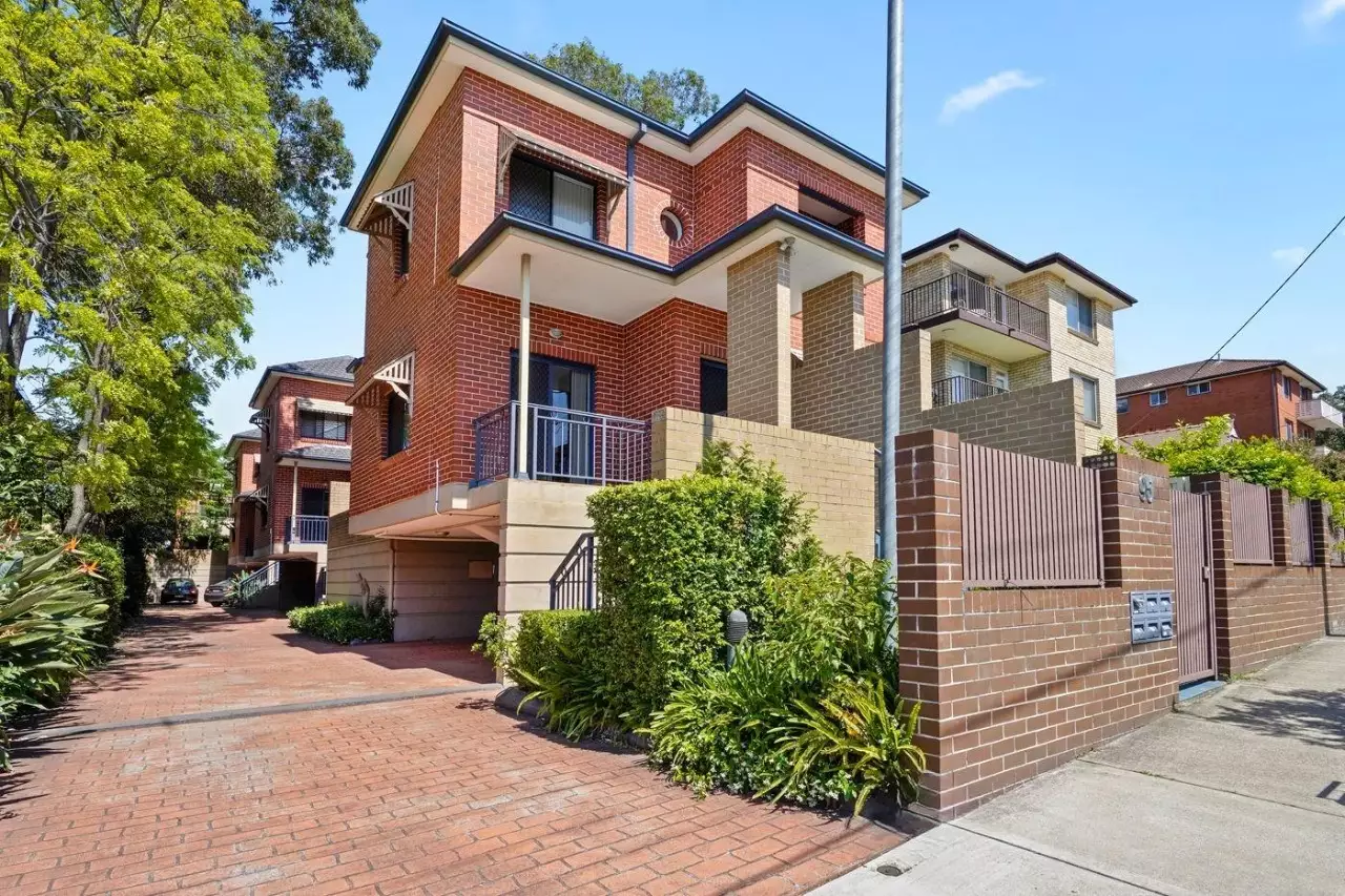 4/95 Alt Street, Ashfield For Lease by Hudson McHugh - image 1