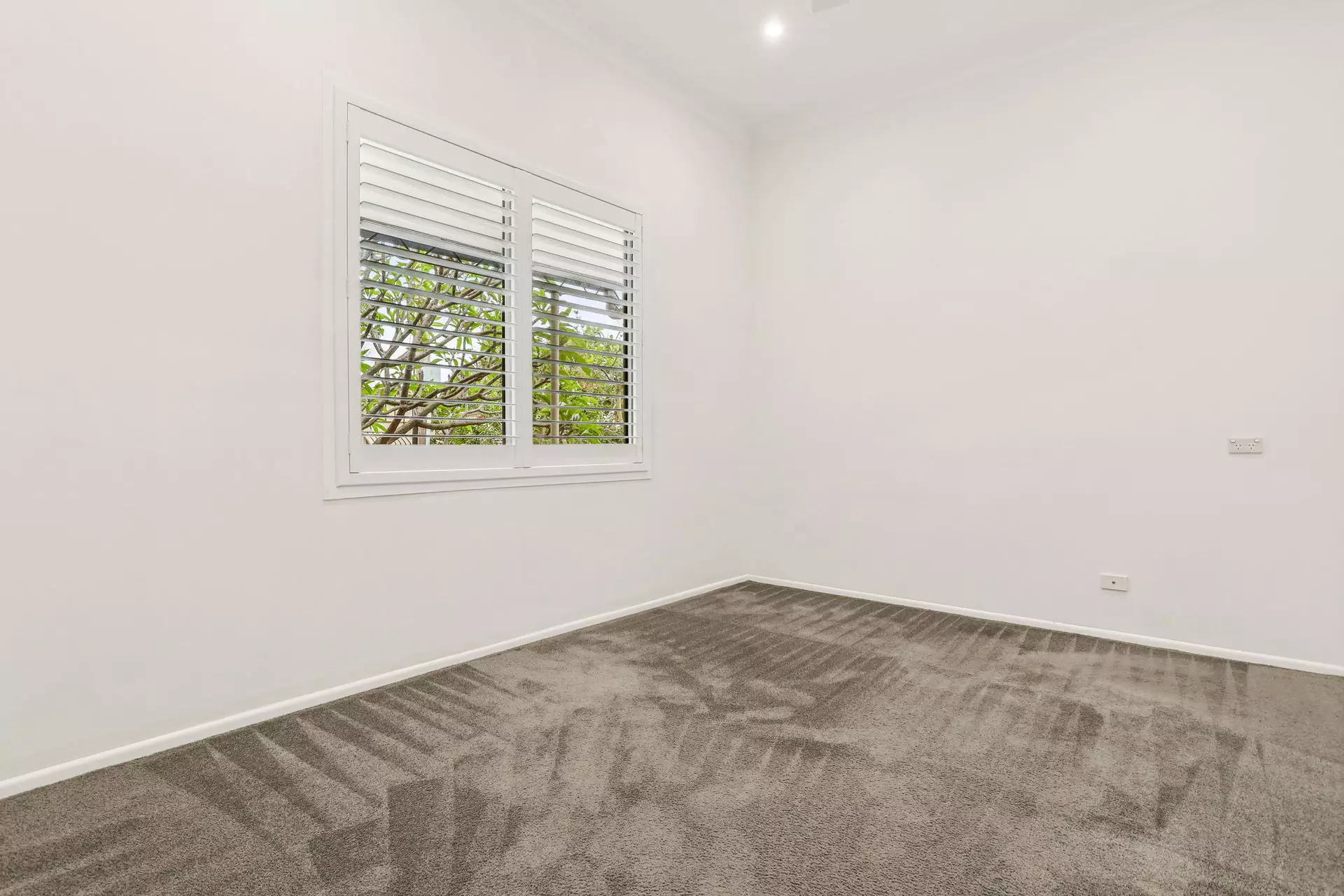 9 Burfitt Street, Leichhardt Leased by Hudson McHugh - image 1