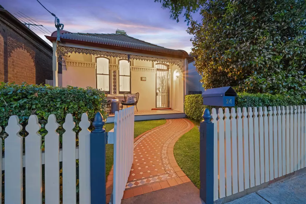 24 Nowranie Street, Summer Hill Sold by Hudson McHugh