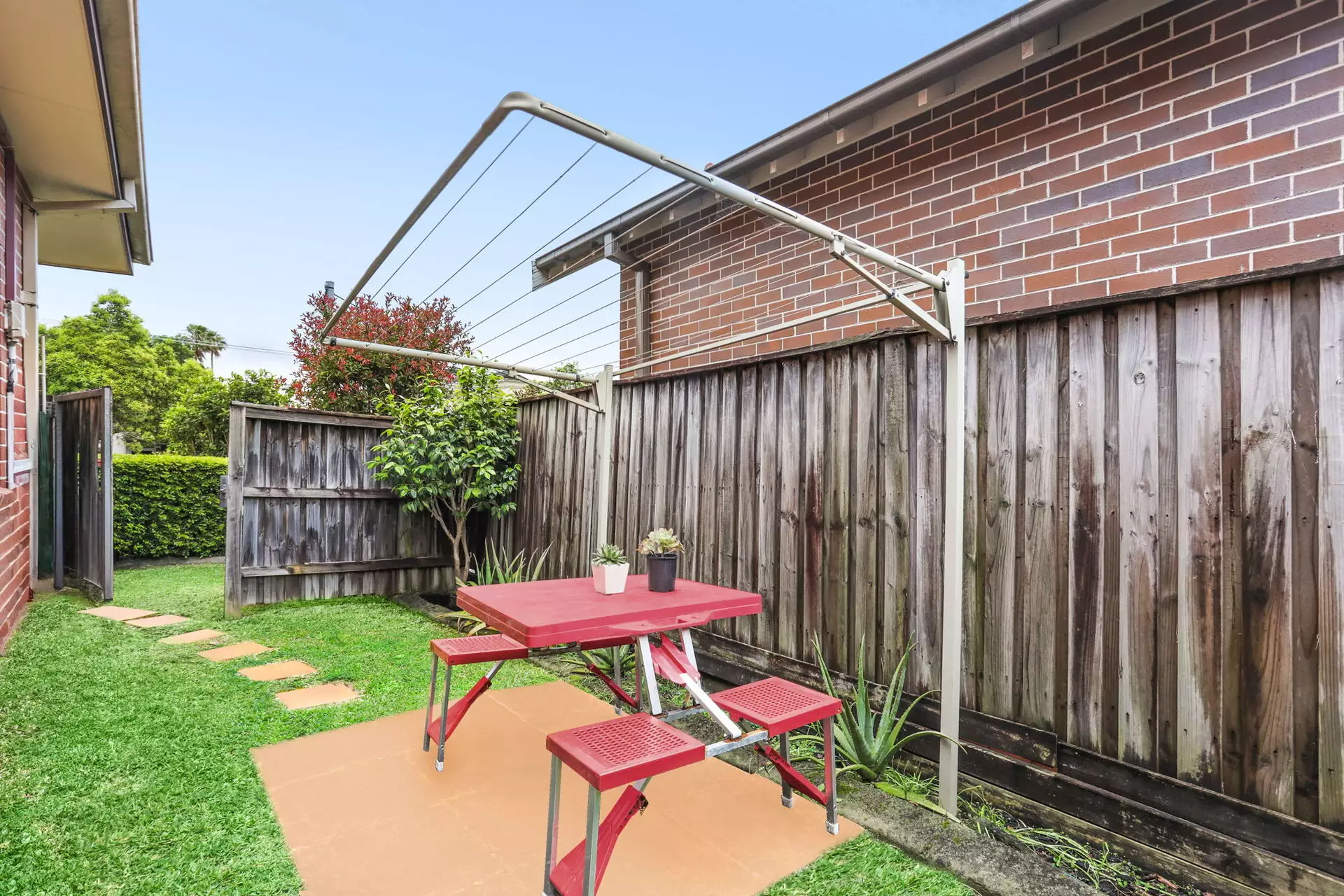 1/13 Melbourne Street, Concord Auction by Hudson McHugh - image 1