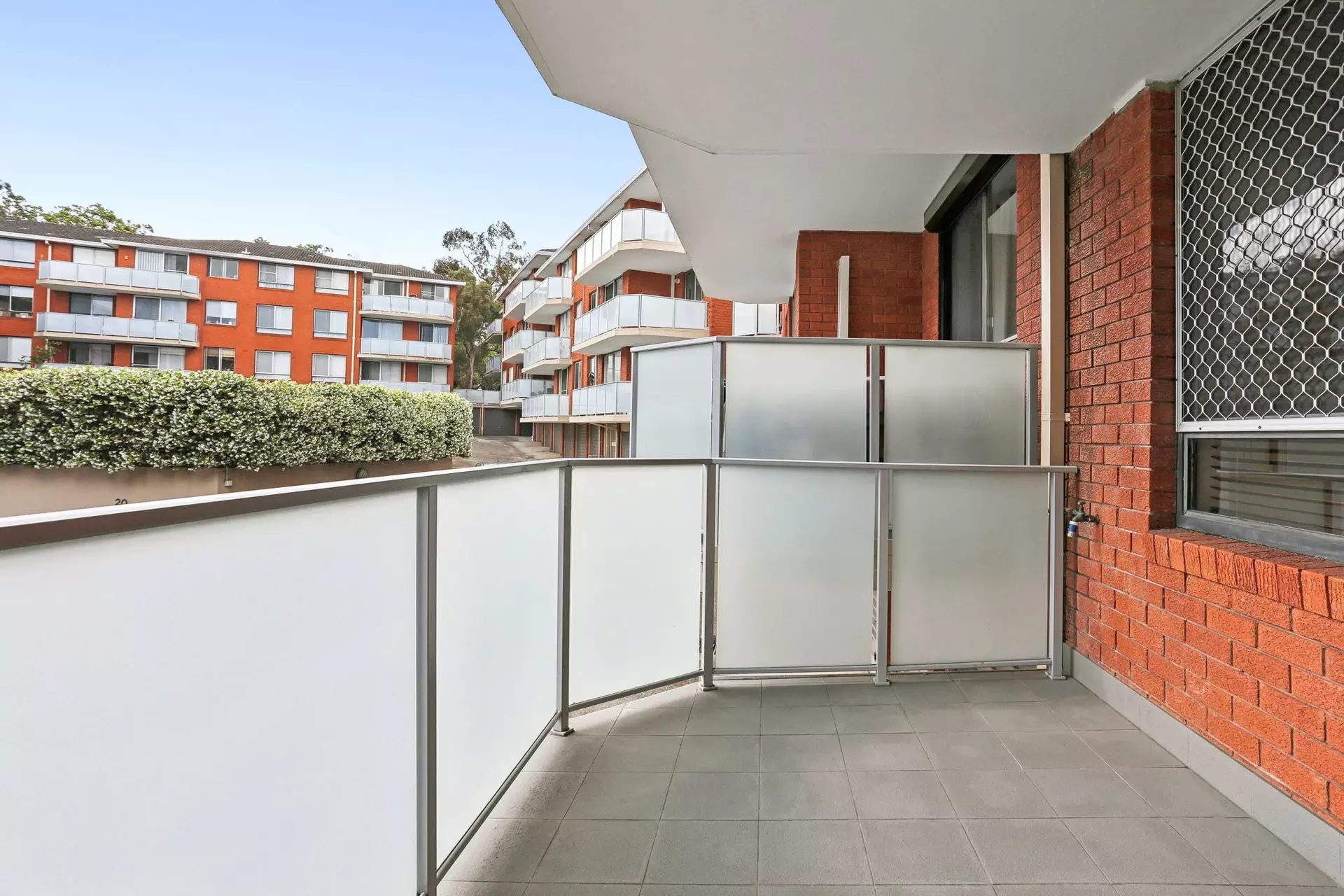 20/68-74 Liverpool Road, Summer Hill Leased by Hudson McHugh - image 1