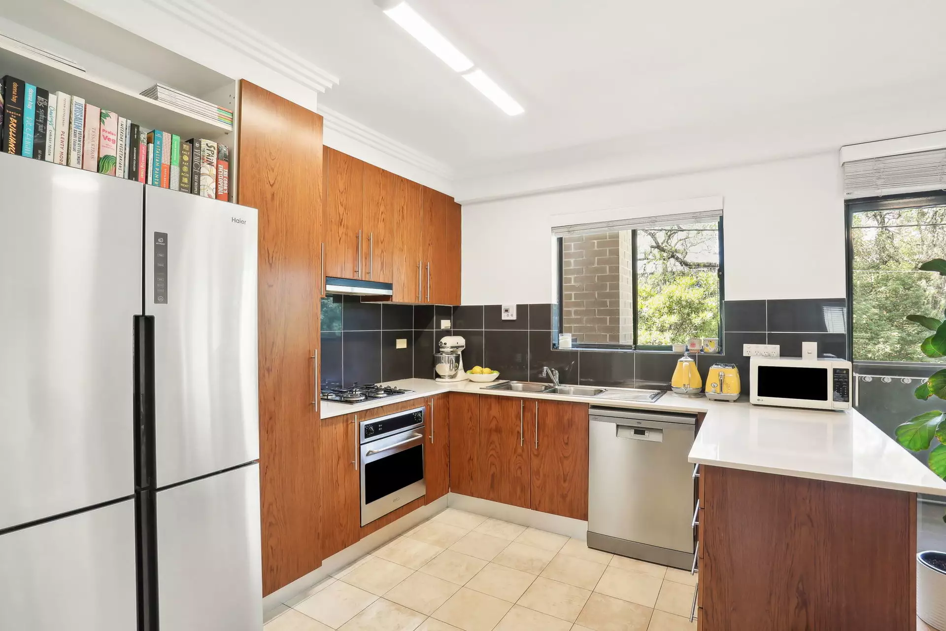 9/50 Carlton Crescent, Summer Hill For Lease by Hudson McHugh - image 1