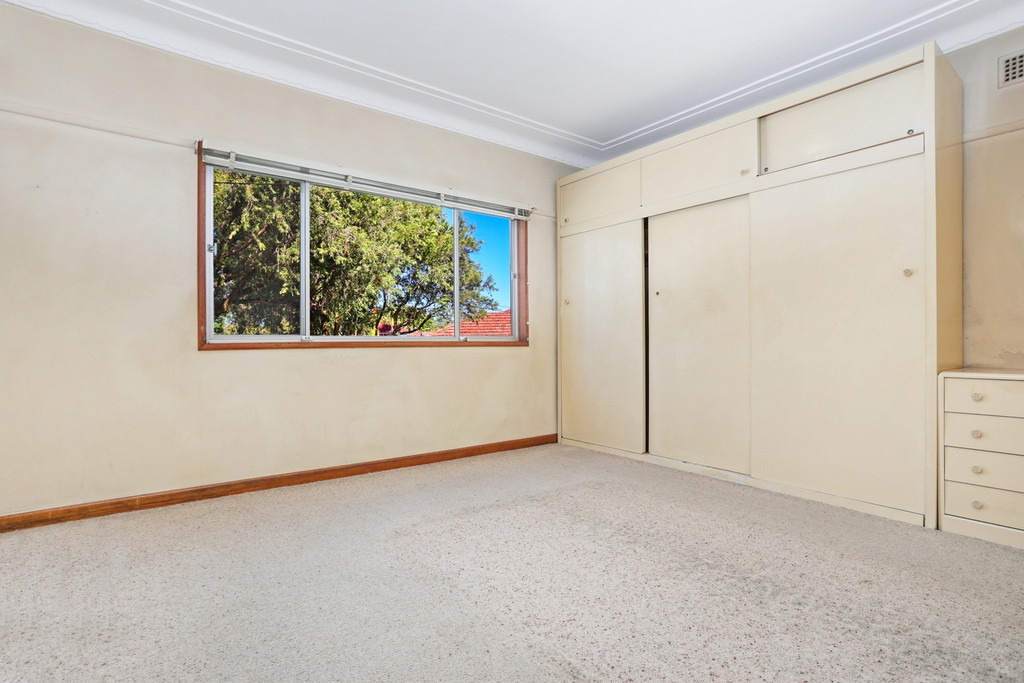 22 Page Street, Canterbury Sold by Hudson McHugh - image 1