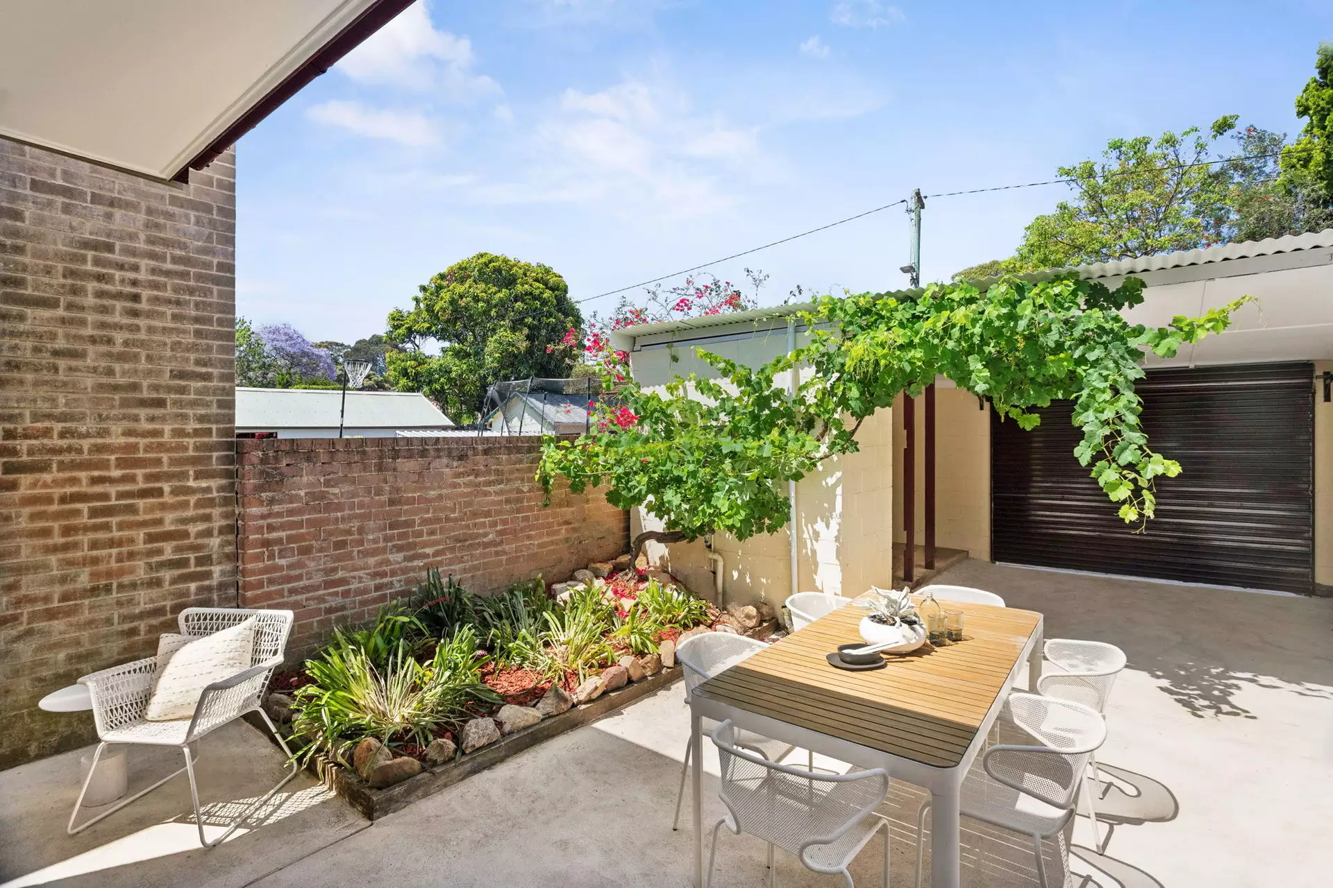 12 Carrington Street, Summer Hill Auction by Hudson McHugh - image 1