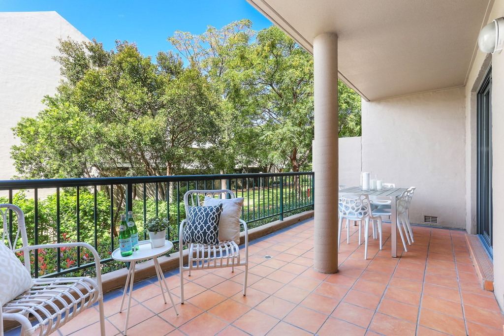 131/69 Allen Street, Leichhardt Sold by Hudson McHugh - image 1