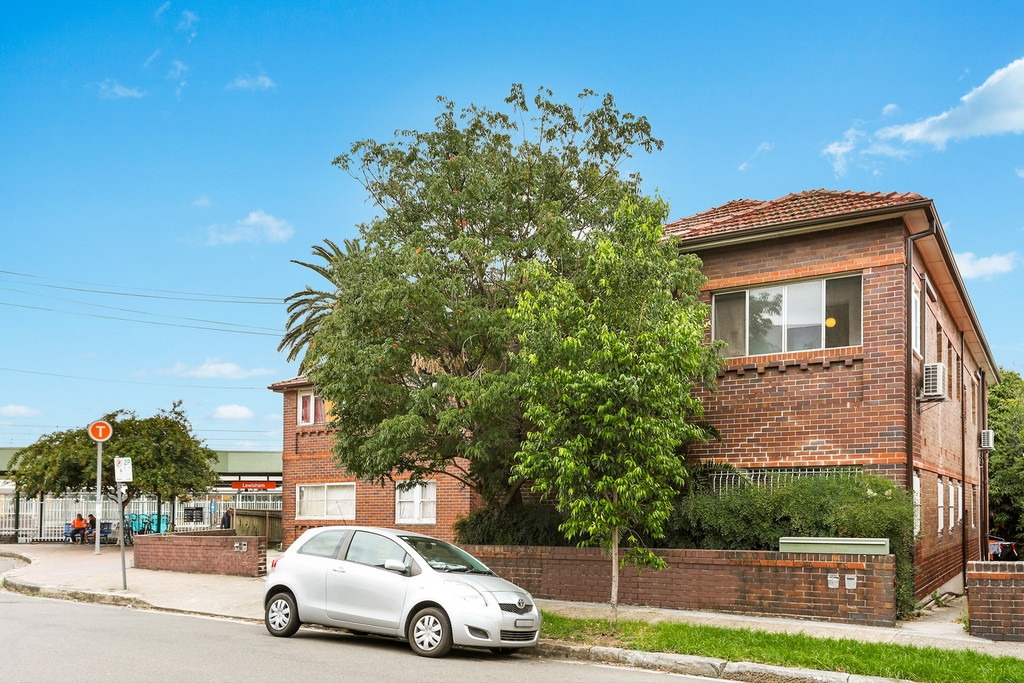 3/52 Thomas Street, Lewisham Sold by Hudson McHugh - image 1