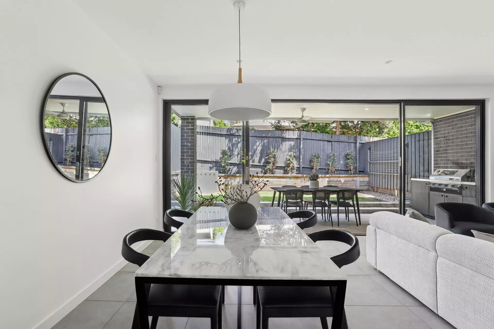 392 Catherine Street, Lilyfield Auction by Hudson McHugh - image 1