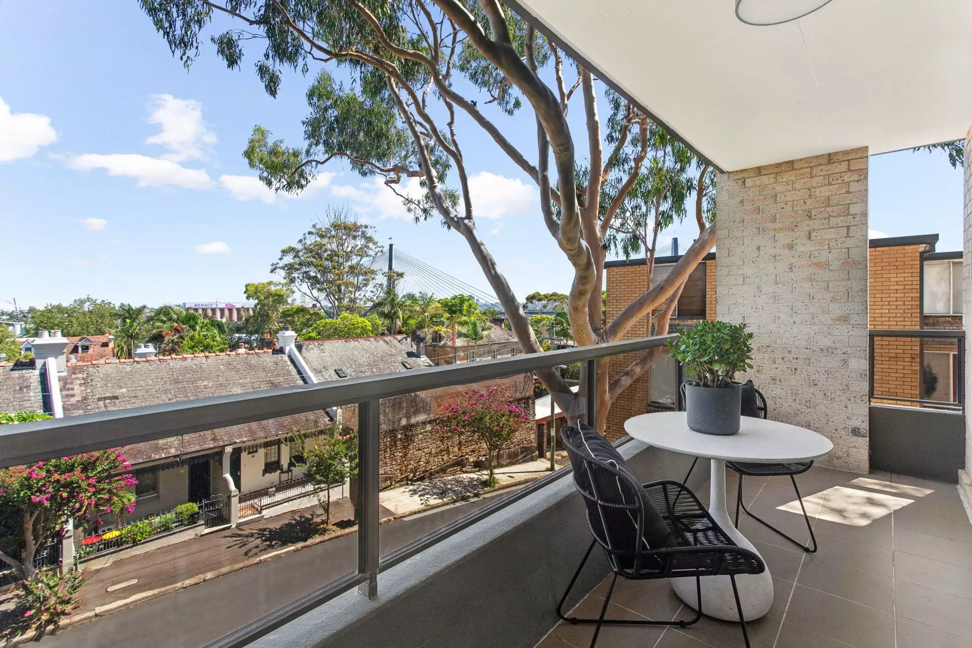 5/9 Cook Street, Glebe Auction by Hudson McHugh - image 1