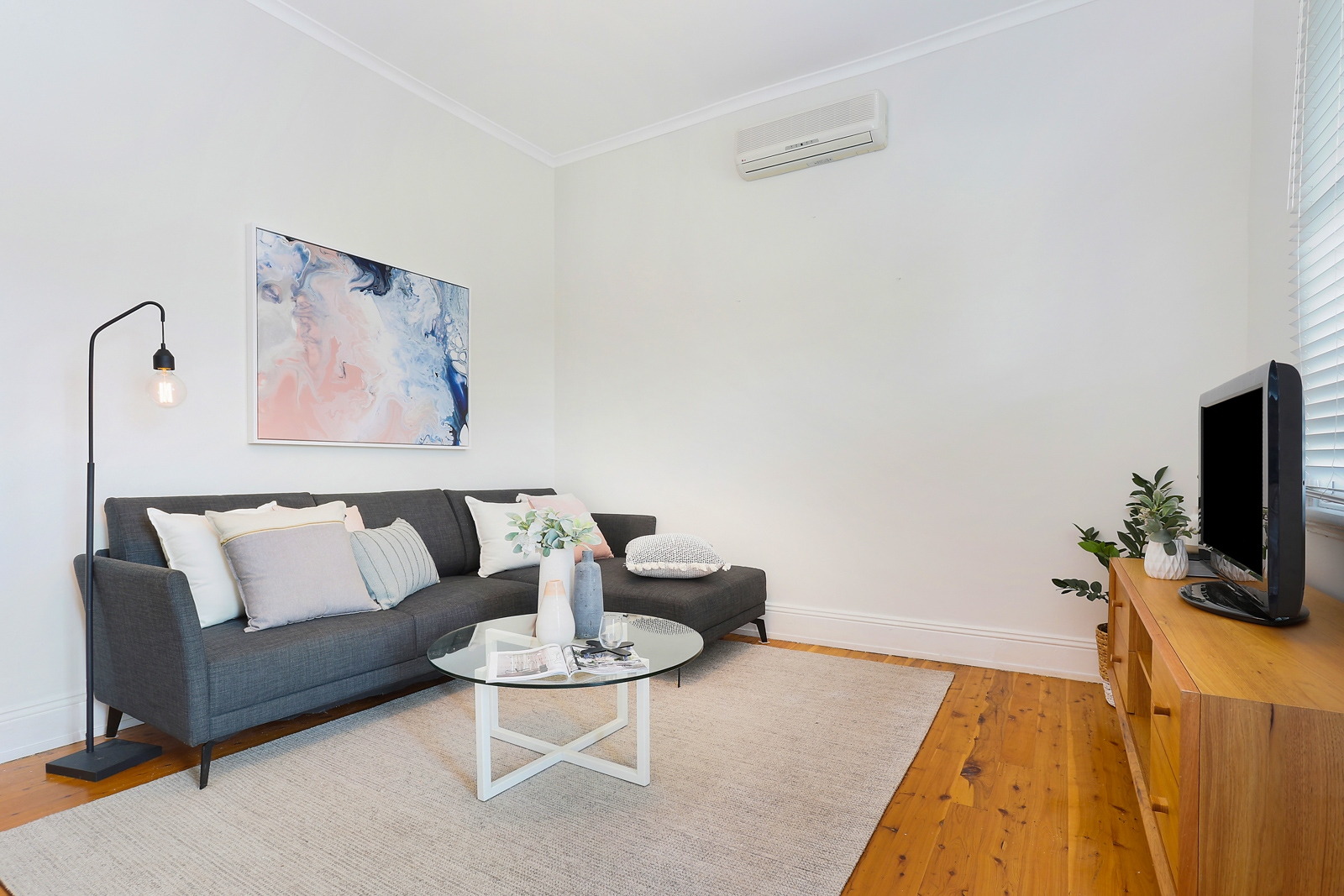 12 Hearn Street, Leichhardt Sold by Hudson McHugh - image 1