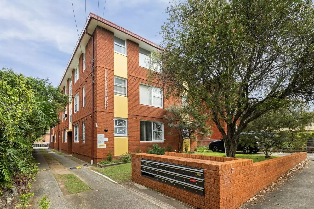 14/7 Cecil Street, Ashfield Leased by Hudson McHugh - image 1