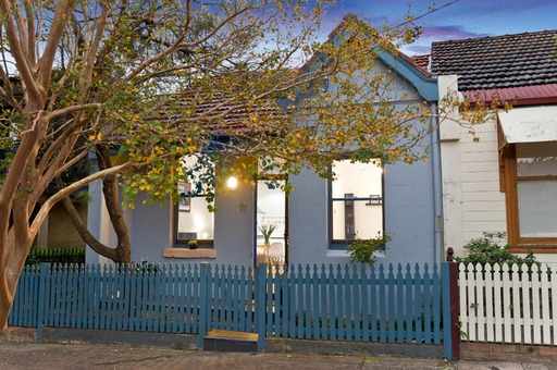 11 Cromwell Street, Leichhardt Sold by Hudson McHugh