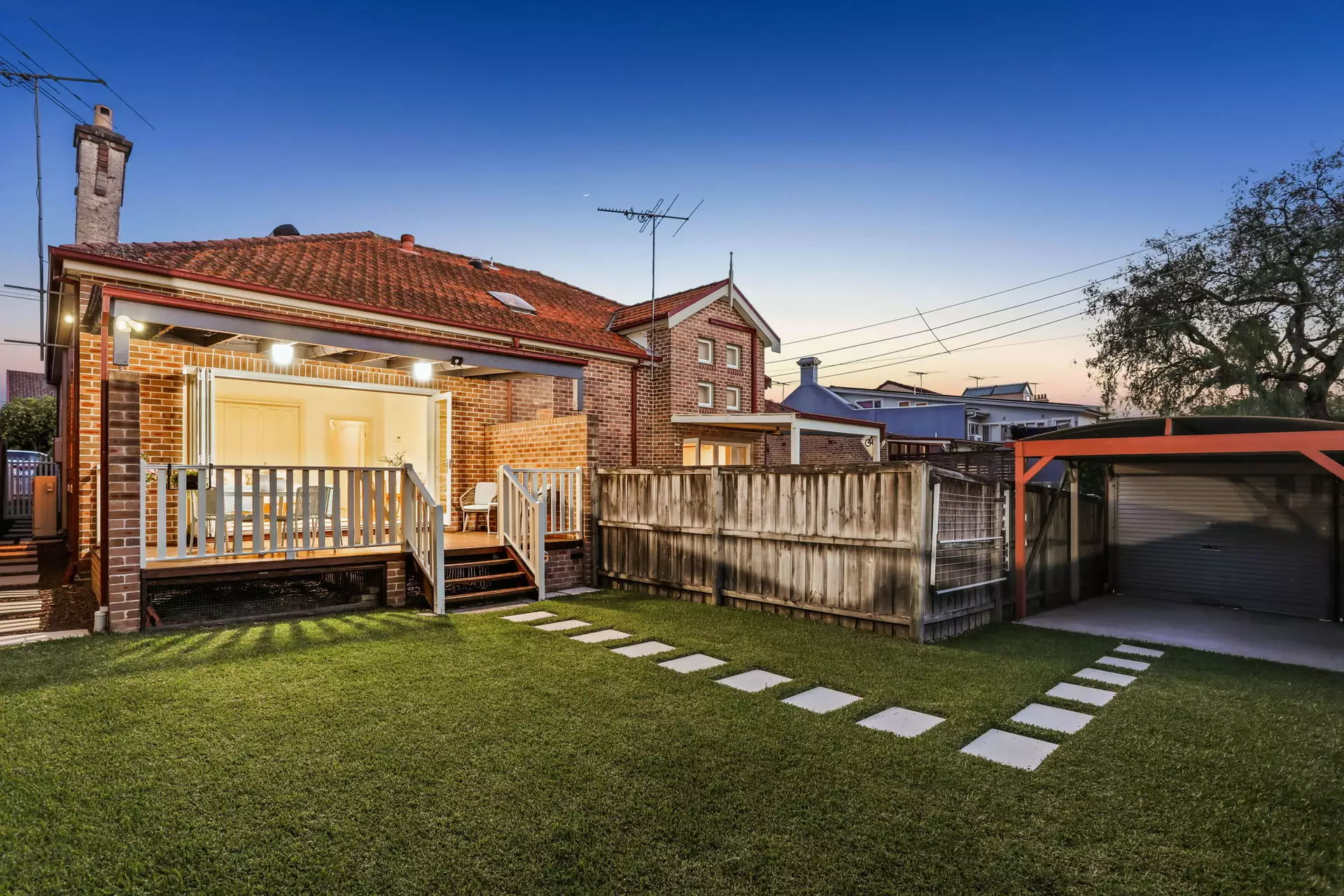 58b Flood Street, Leichhardt Auction by Hudson McHugh - image 1