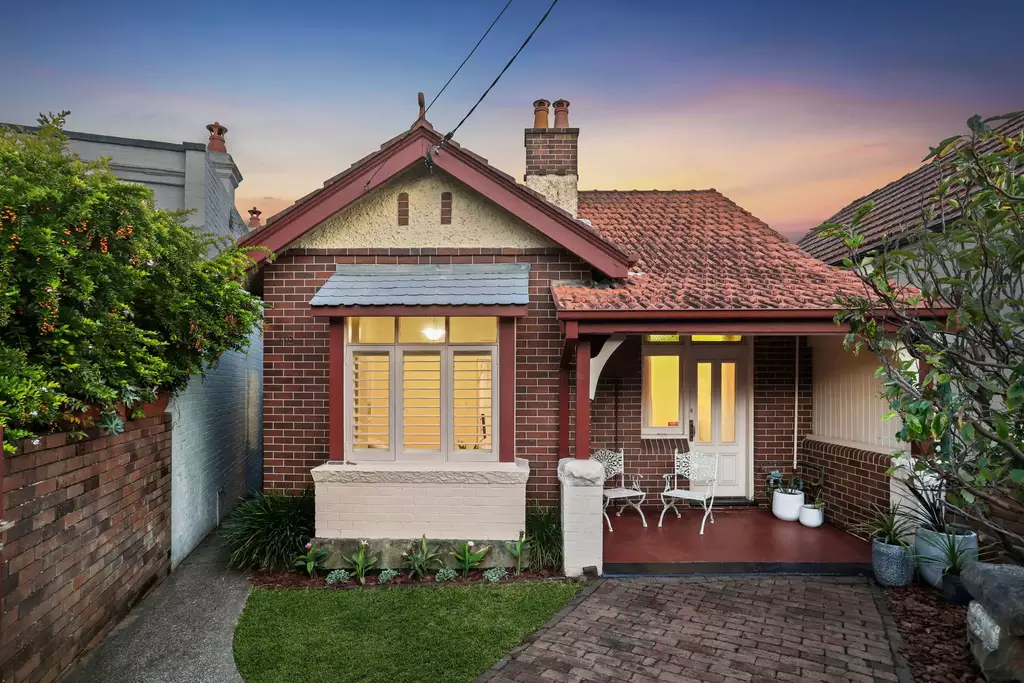 119 Catherine Street, Leichhardt Auction by Hudson McHugh