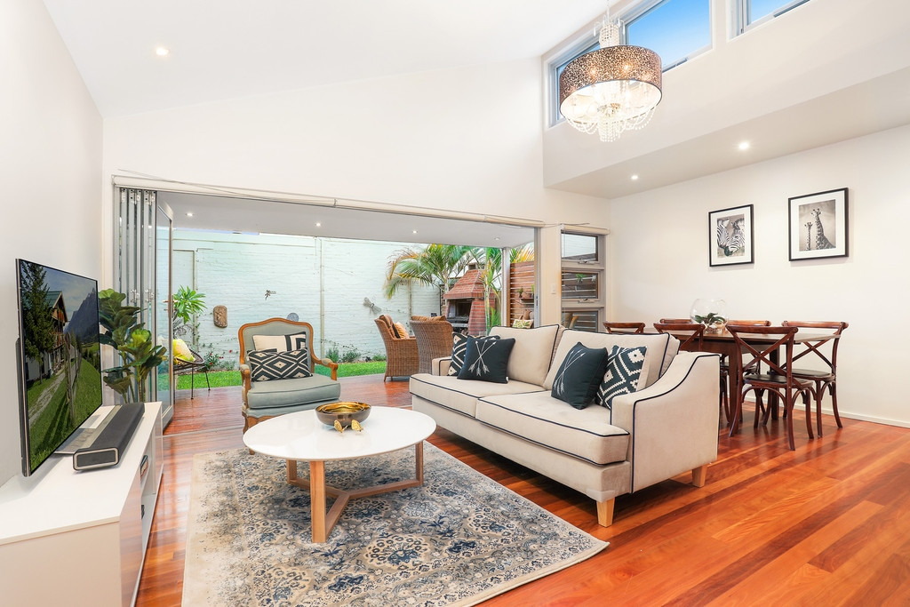 28 Cromwell Street, Leichhardt Sold by Hudson McHugh - image 1