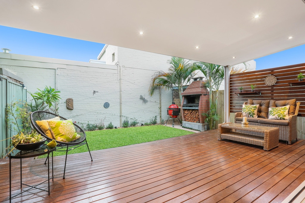 28 Cromwell Street, Leichhardt Sold by Hudson McHugh - image 1