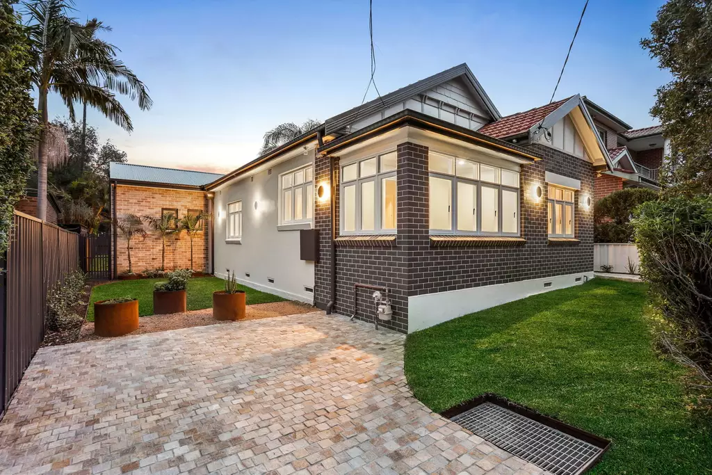 3 Ayr Street, Ashbury Auction by Hudson McHugh