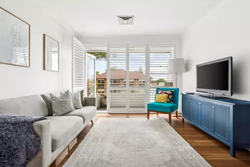 11/57 Balmain Road, Leichhardt Sold by Hudson McHugh