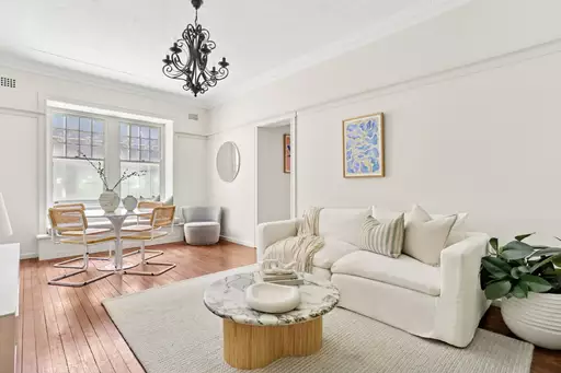 3/170 New South Head Road, Edgecliff Sold by Hudson McHugh