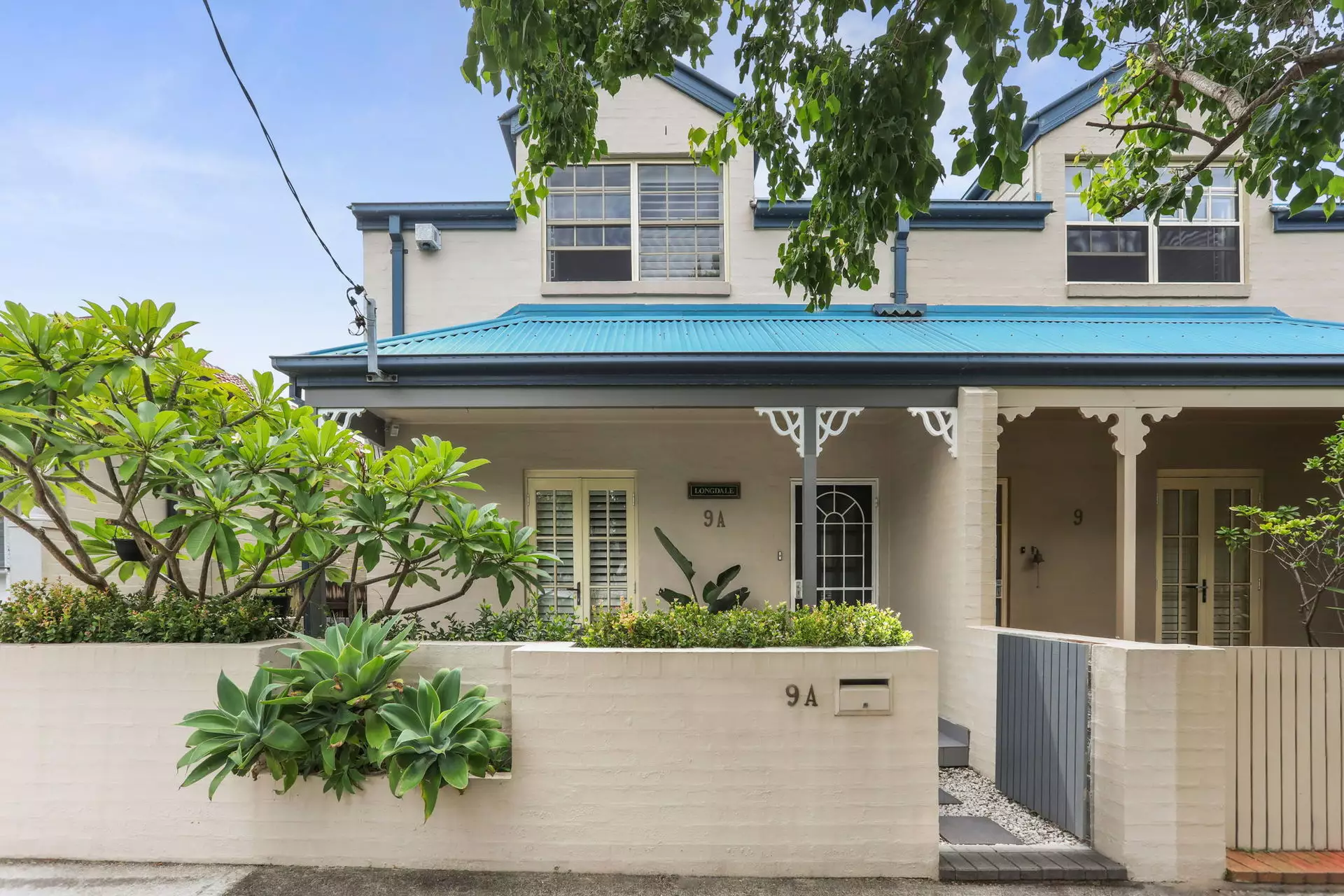 9a Annesley Street, Leichhardt Sold by Hudson McHugh - image 1