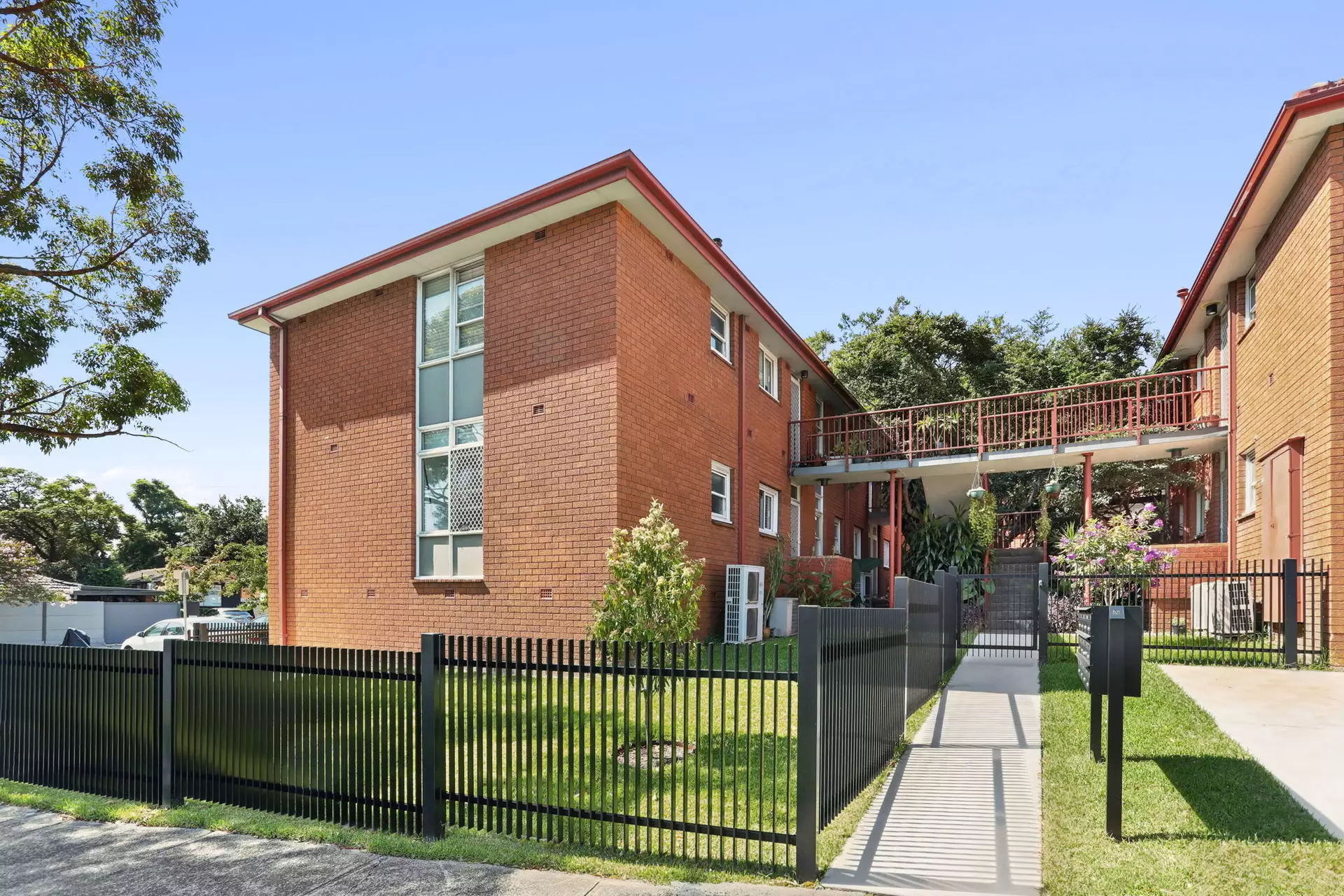 3/267-269 Balmain Road, Lilyfield For Sale by Hudson McHugh - image 1