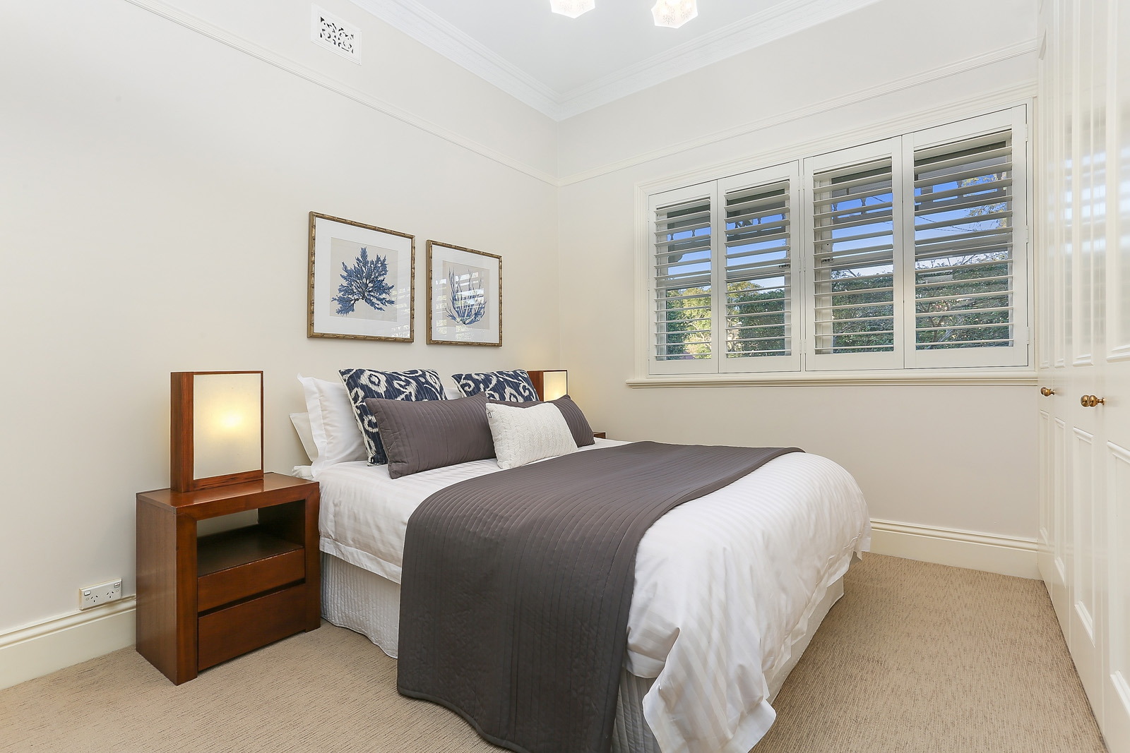 20 National Street, Leichhardt Sold by Hudson McHugh - image 1