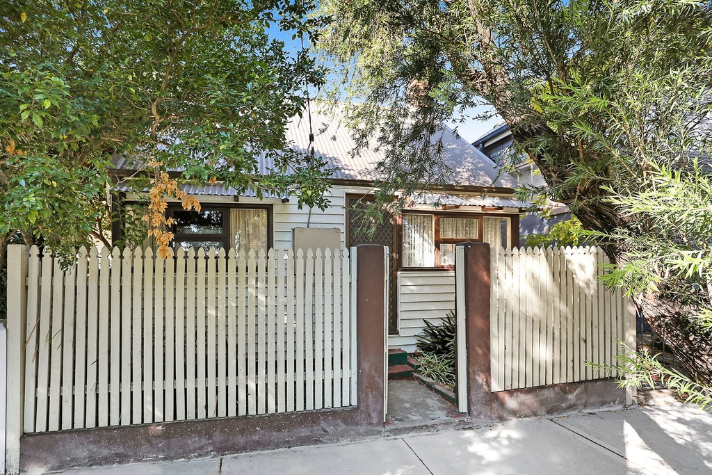 79 Francis Street, Leichhardt Sold by Hudson McHugh - image 1