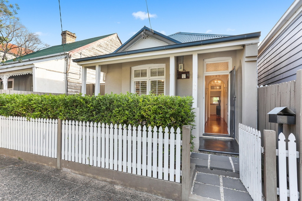 44 Foster Street, Leichhardt Sold by Hudson McHugh - image 1